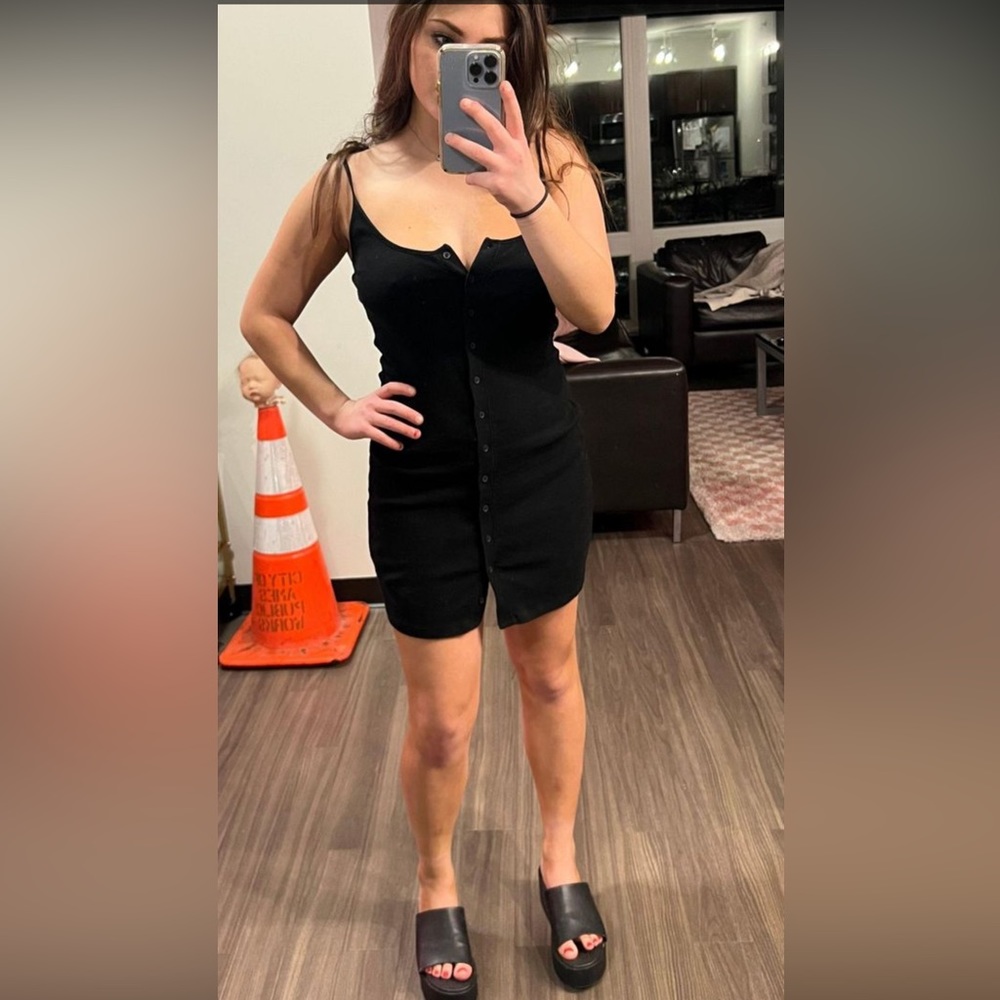 Brandy Melville Dress